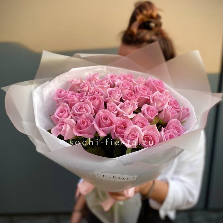 Букет розовых роз  в Рязани