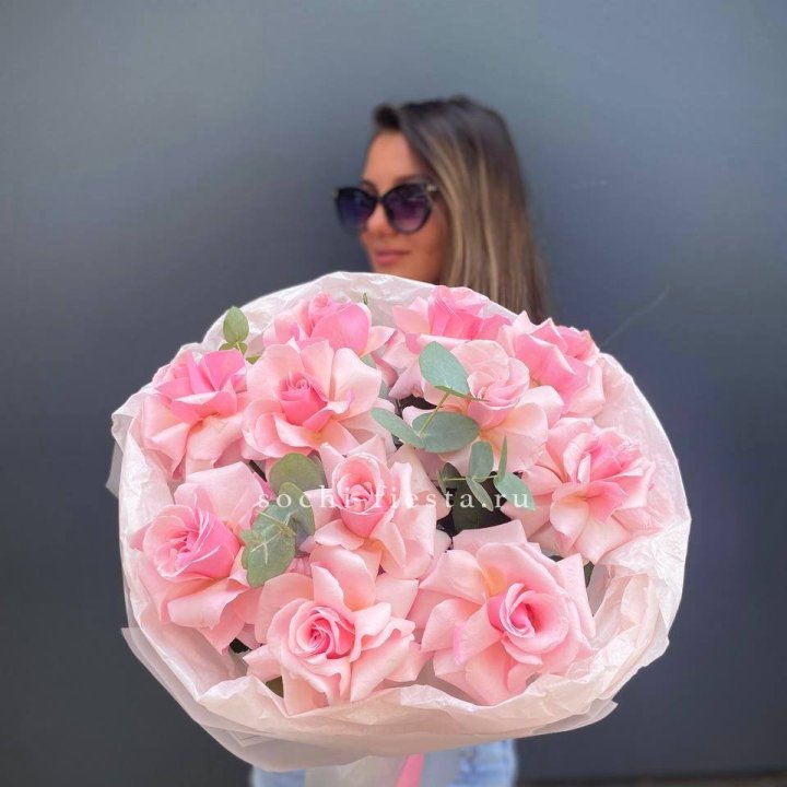 Букет роз "Минифу" в Рязани