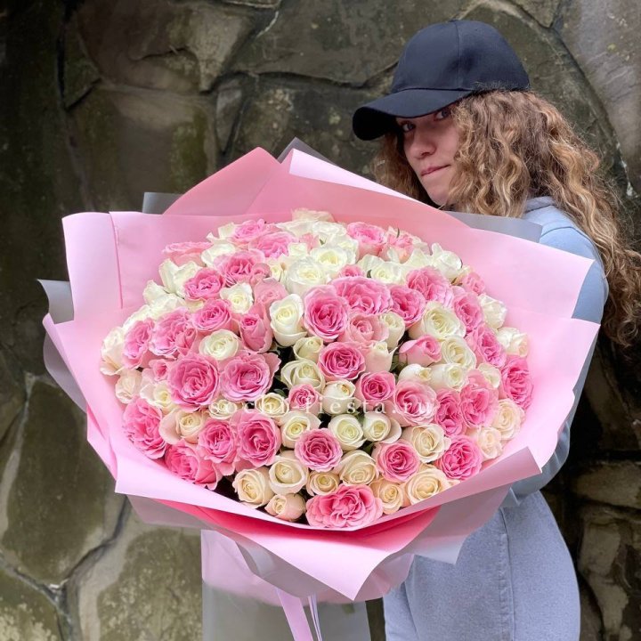 101 роза Миксбери в Рязани