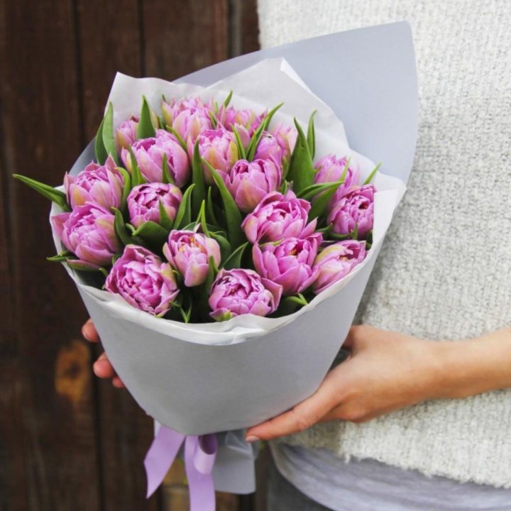 Букет пионовидных тюльпанов в Рязани