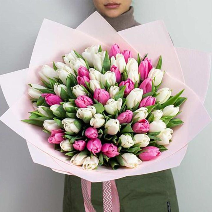 61 бело-розовый тюльпан в Рязани