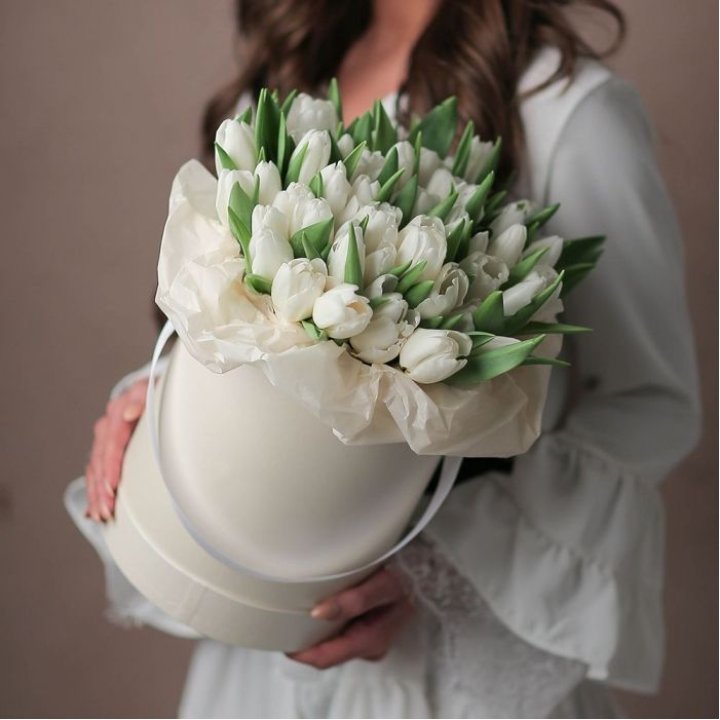 Тюльпаны в цилиндре  в Рязани