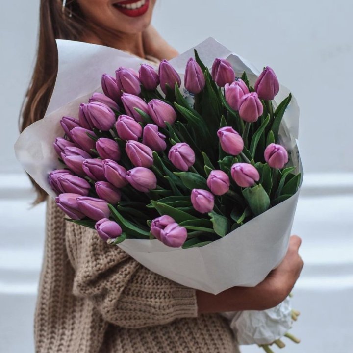 39 сиреневых тюльпанов в Рязани